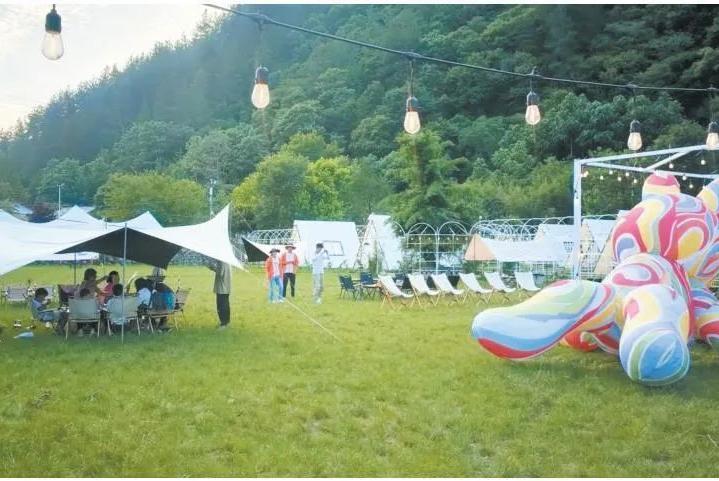 “我在火燒店當‘新村民’！”